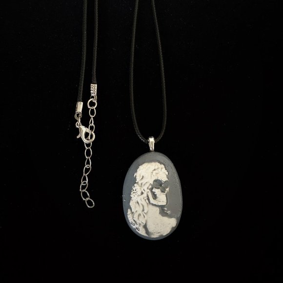 Handmade Ceramic Grey Skull Cameo Pendant Necklace - Picture 3 of 15
